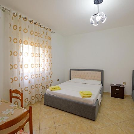 Brahimi Guest House 卡萨米尔 外观 照片