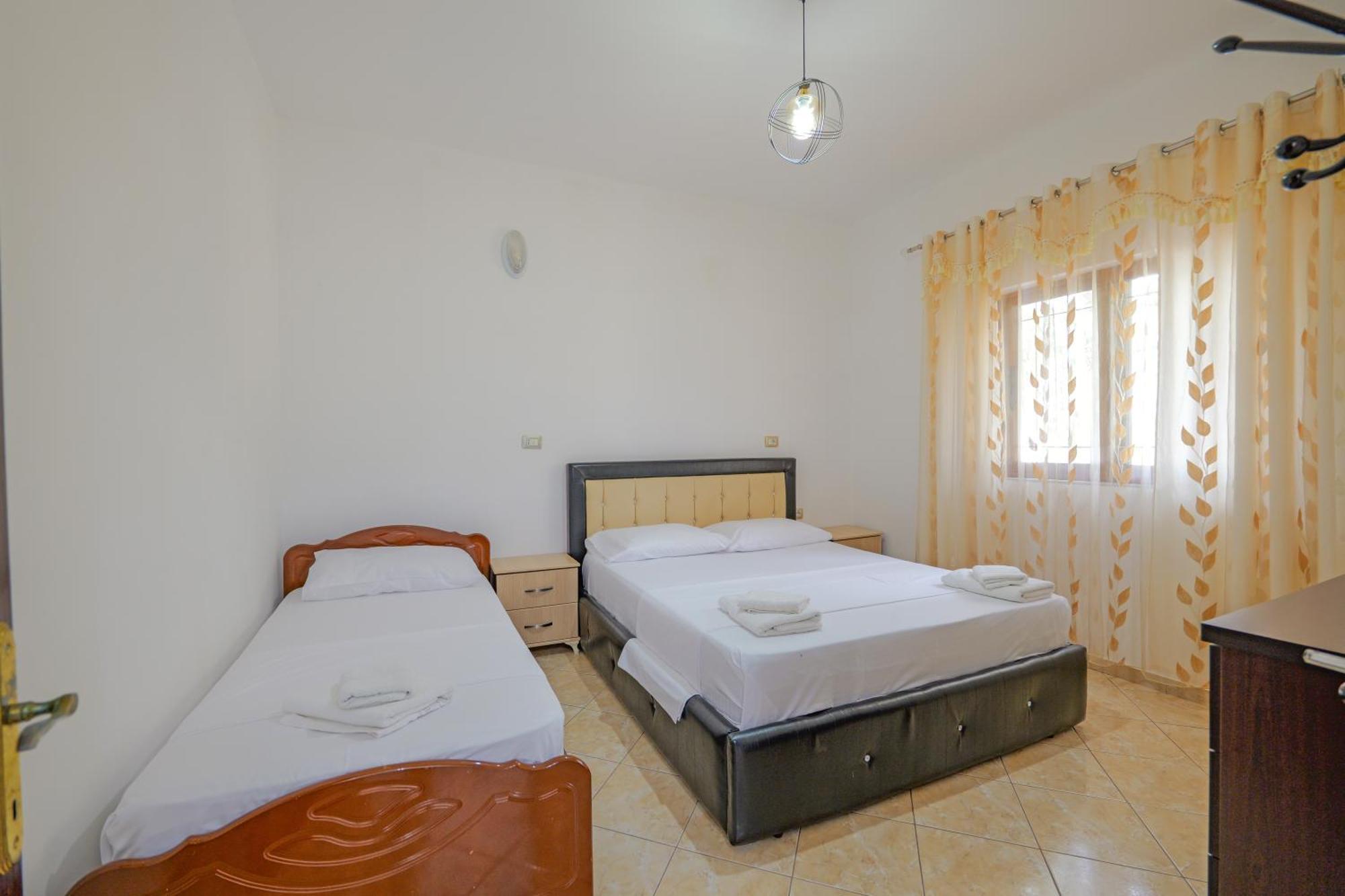 Brahimi Guest House 卡萨米尔 外观 照片